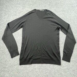 +J Uniqlo Black V-Neck Sweater Pullover Men’s L Lightweight Knit Long Sleeve